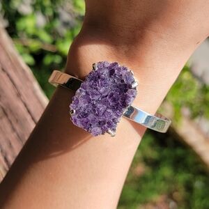 NEW 1.29" x 0.93" ADJUSTABLE SILVER PLATED COPPER AMETHSYT SINGLE CUFF